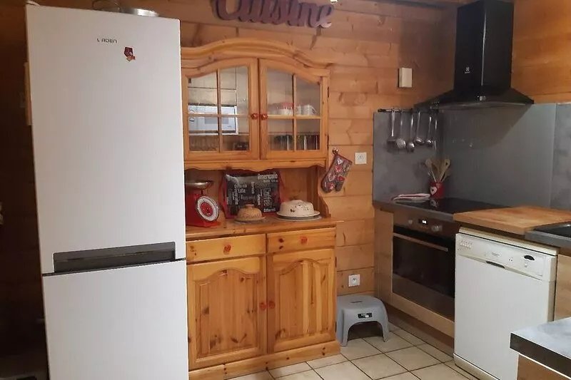 Chalet 10 pers. 4 bdrms. - Rated *** . Morillon Village. Grand Massif ski area