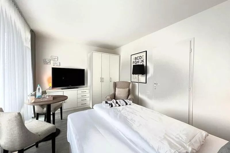 Maxi - The apartment with a big heart for solo travelers.  Incl. a mega balcony