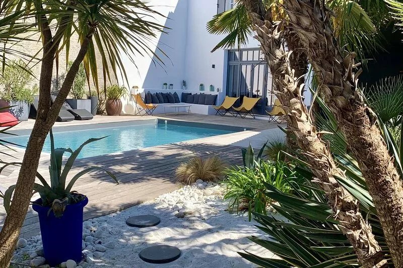 Upscale villa with pool in Bois-Plage-en-Ré