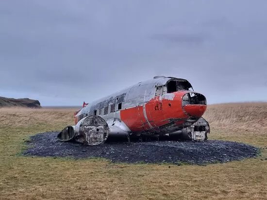 DC-3 Airplane wreck - Eyvindarholt