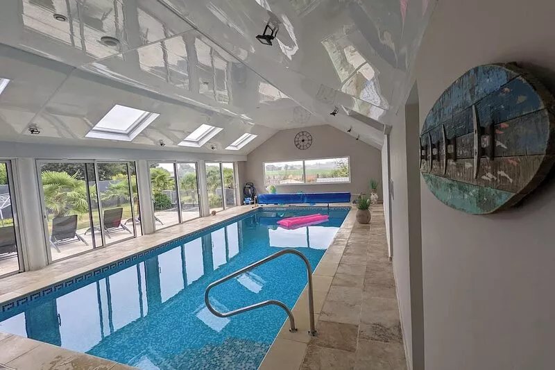 Kezeg Ar Mor - ***** Family home with swimming pool between land and sea