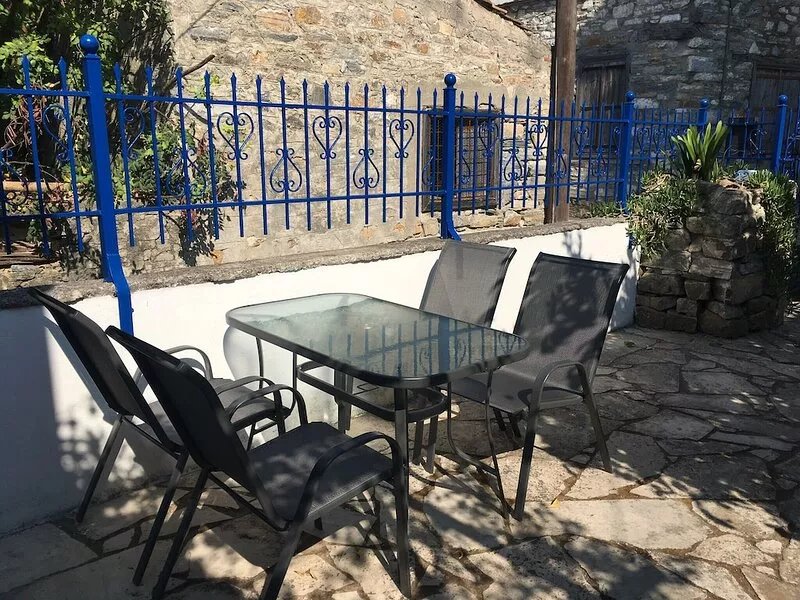House in Samos, Located In Ano Vathi, Samos, Greece