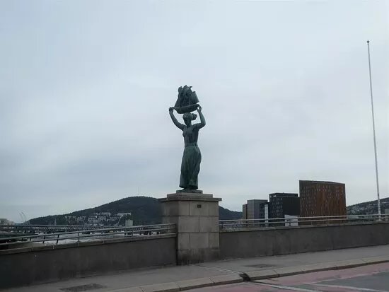 Statuen ''sjoen''