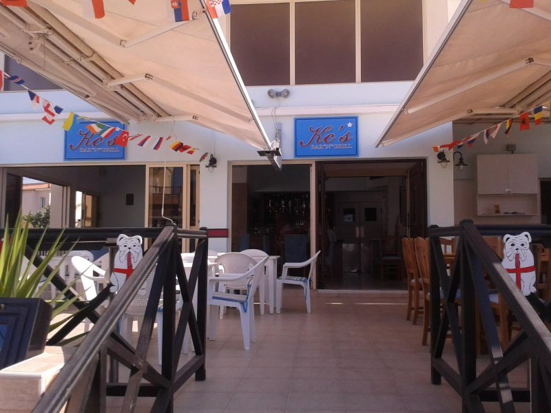Kcs Bar N Grill