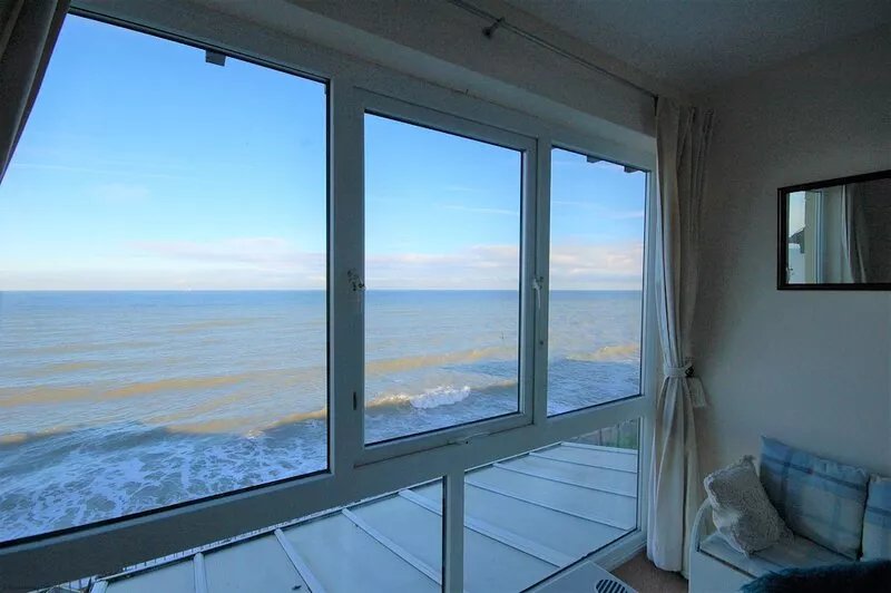 4 Seaview -  a house that sleeps 11 guests  in 5 bedrooms