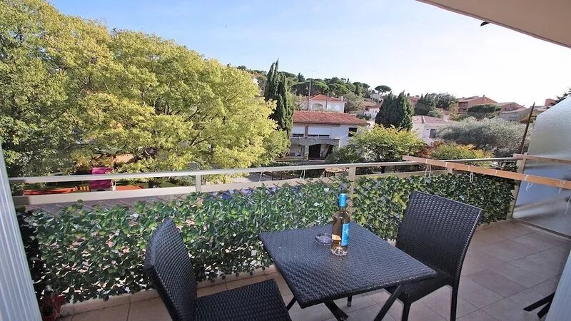 Pretty F3 of 70m2 in the center of Sainte-Maxime