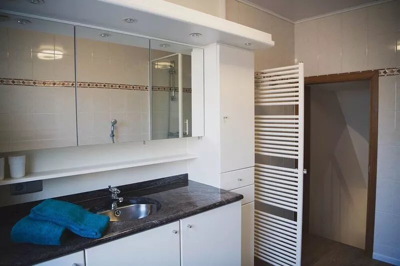 Spacious vacation home 5 min steps from city center.