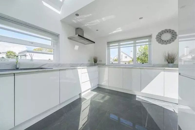 Beautiful Bungalow near the Beach
