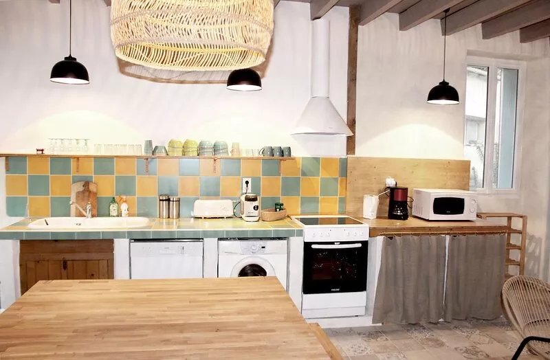 3-star cottage for 6 to 8 people with swimming pool in Nérac