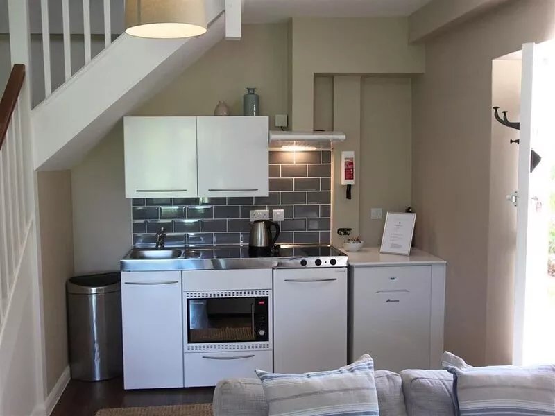 Madgwick at Woodstock Suites