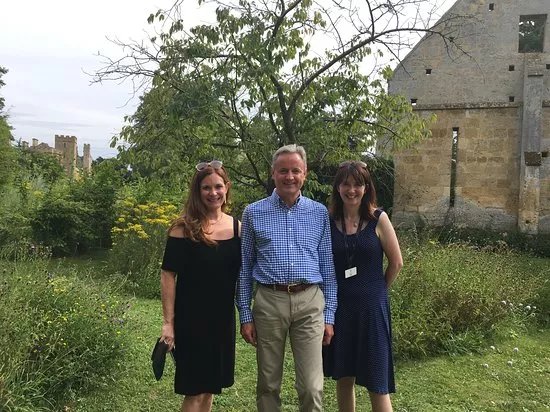 The Cotswold Tour Guide
