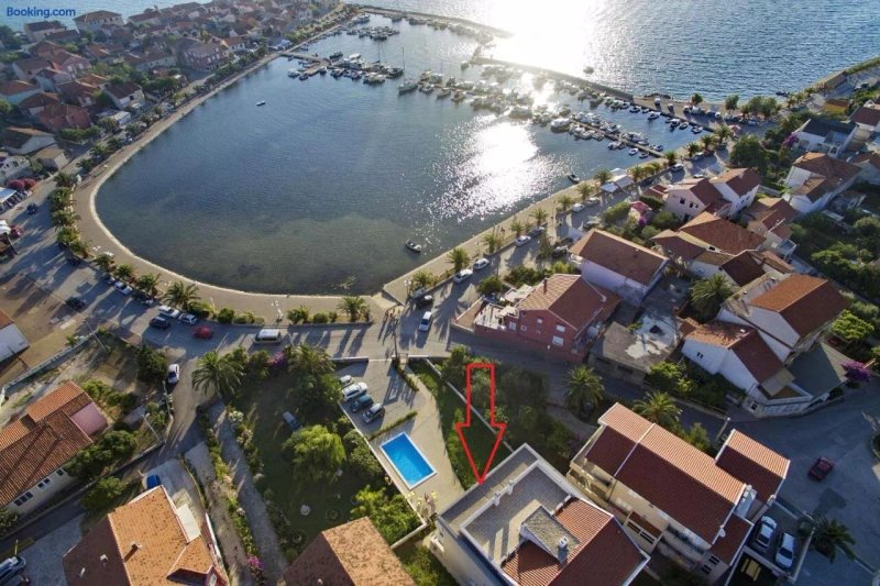 Luxury Apartments SIKIRIC with Fantastic View on the Sea