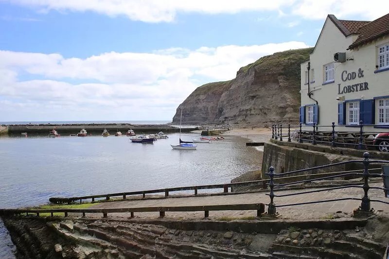 Large traditional house in the heart of old Staithes with outside courtyard.