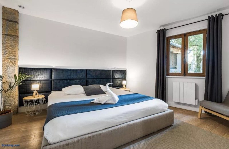 Red Cedar Villa Appartements