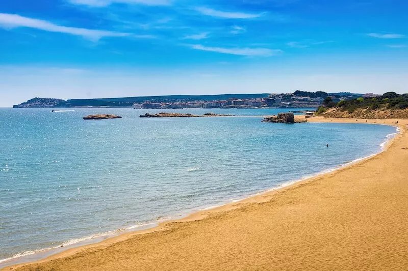 LA PALOMA: House with private pool in l'Escala, spacious and cozy