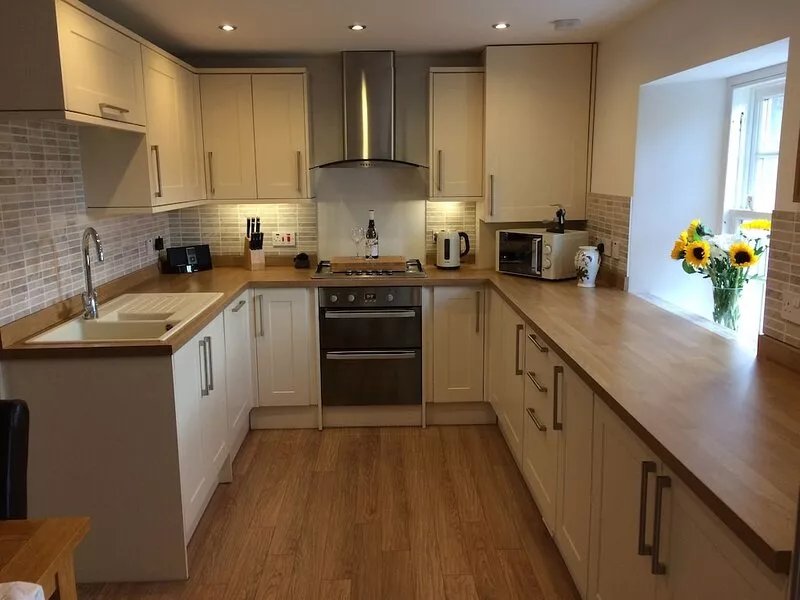 Carters Cottage is a 200 year old fully refurbished stone built weavers cottage.