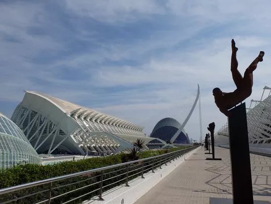 Valencia Inside