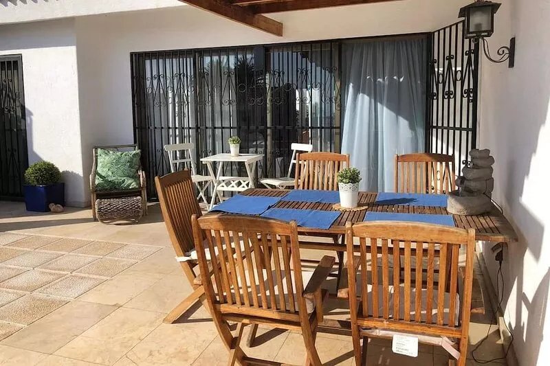 Apartment with big terrace,  sea view and geat location