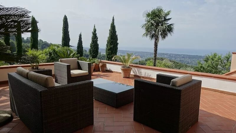 Stunning Seaview Villa On The Coast Of Tuscany