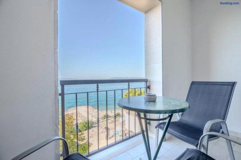 Apartments Luketina