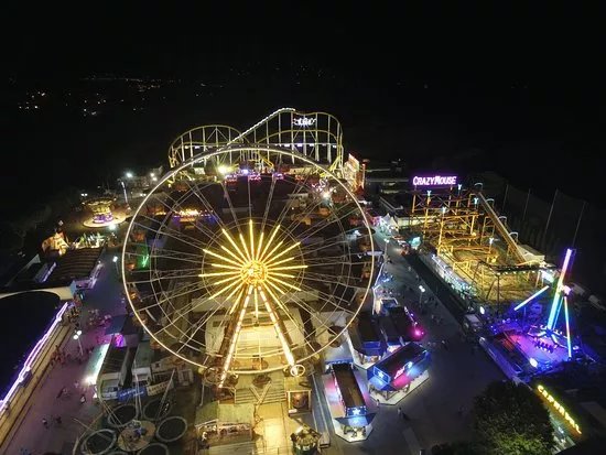 Azur Park