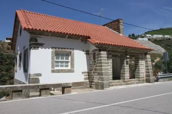 Casa dos Cantoneiros - Foz-Tua Wine House