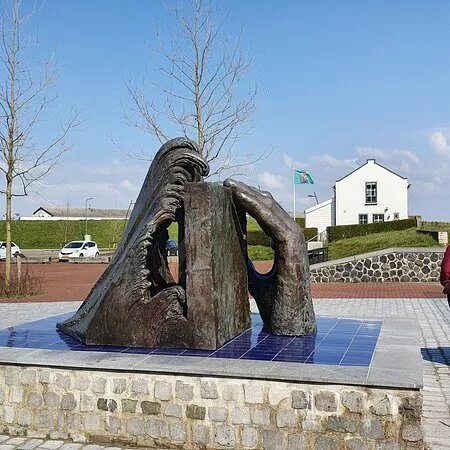 Monument Houen Jongens