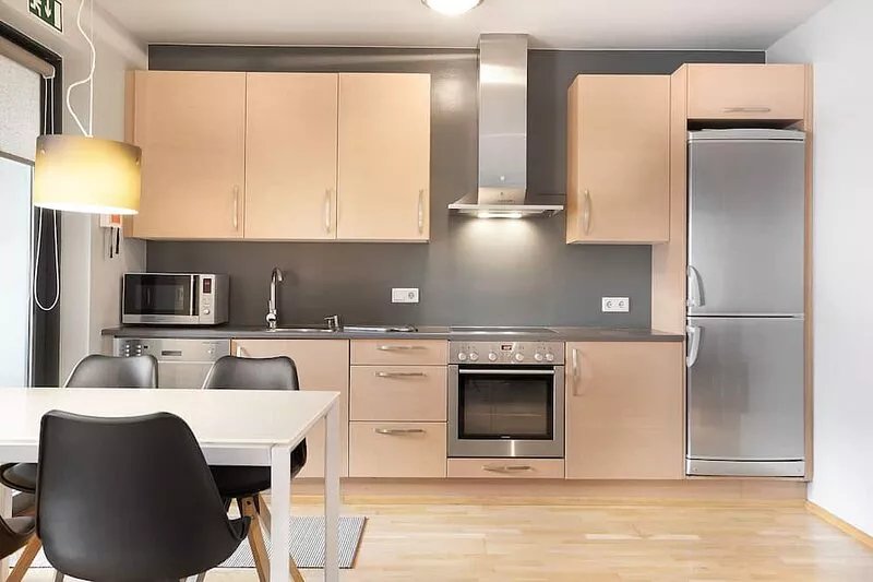 Downtown Apartment by Old Harbor