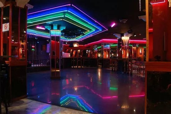Neon Dancing