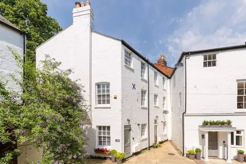 The Old Morgan Period Townhouse