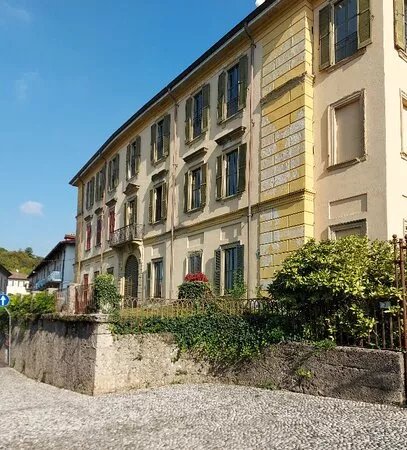 Villa Casati, Bressi, Tealdi, Facchi