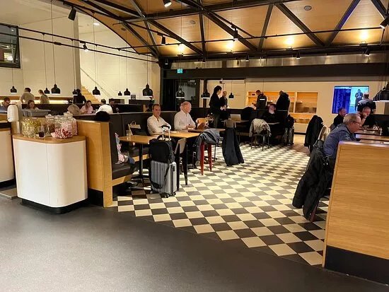 SWISS Business Class Lounge