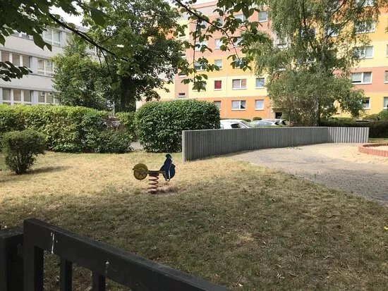 Spielplatz bei Zwickauer Kinderhausverein - detske ihrisko