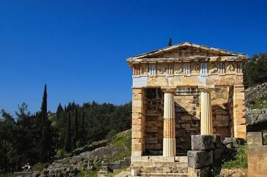 Delphi day tour
