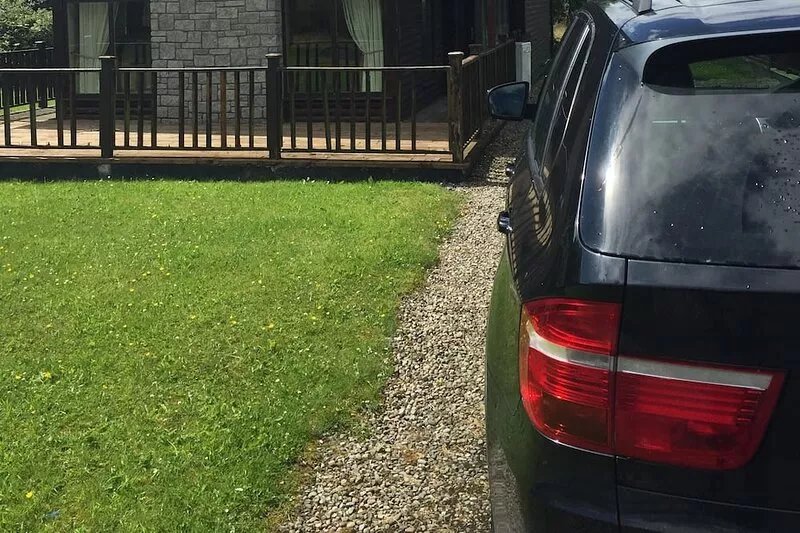 A 5 Bedroom Lodge near Lough Derg and close to the Shannon River in Portumna.