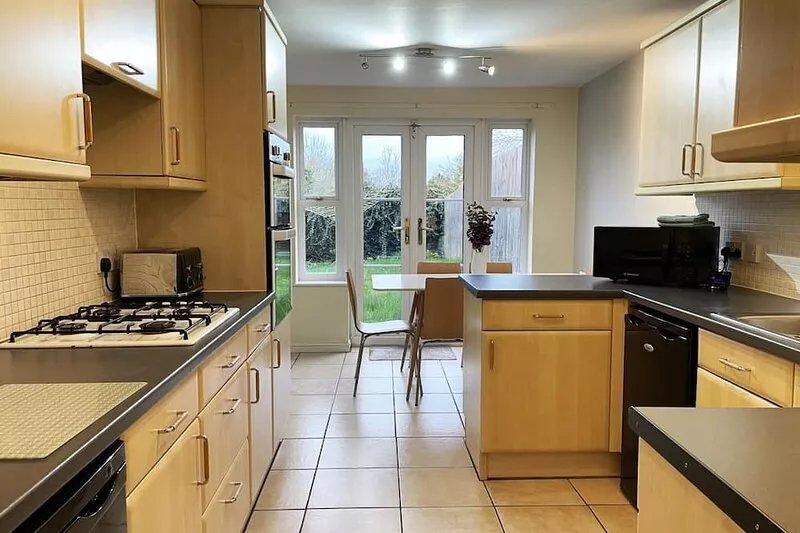 Johnson Townhouse 8 person serviced accommodation