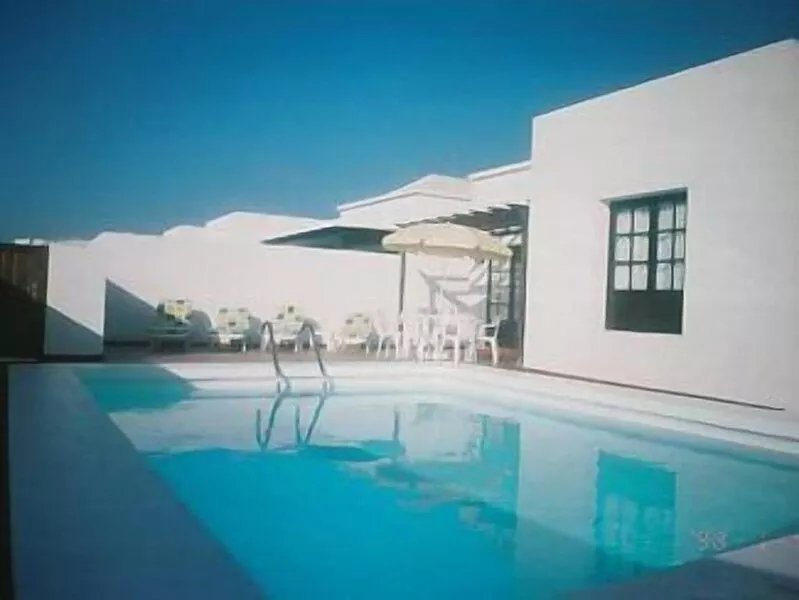 - Luxury Villa Private Heated Pool, *********** car required. Quiet location