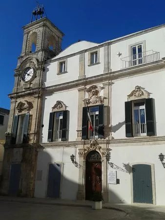Palazzo dell'Universita e Torre dell'orologio