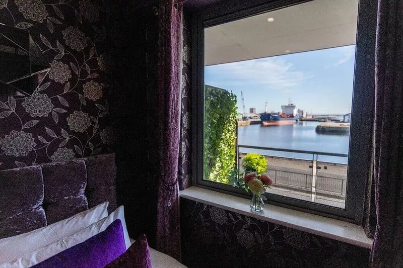 Seaview Luxury City Center-best Location