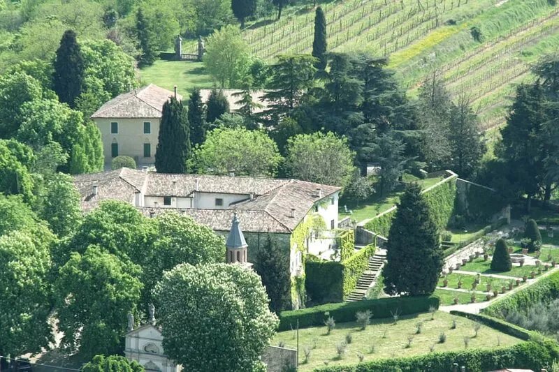Castello Di Barbarano - Country Villa Hospitality
