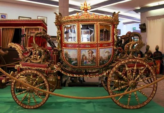Museo "Mostra Permanente - Le Carrozze d'Epoca"