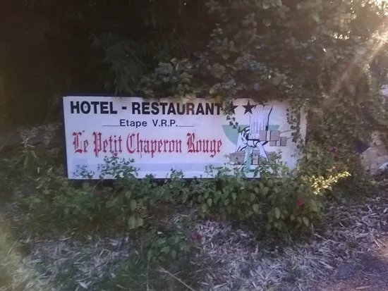 Hotel Restaurant Le Petit Chaperon Rouge