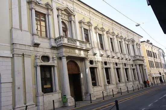 Palazzo Martinengo Villagana