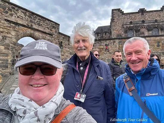 Edinburgh Tour Guides