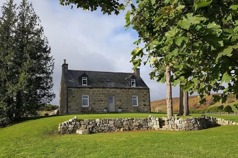 Speyside Cottage. Amazing views and tranquility. On the iconic Whisky Trail.