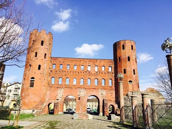 Porta Palatina