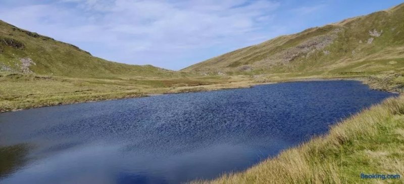 Barlwyd Off-Grid Glamping