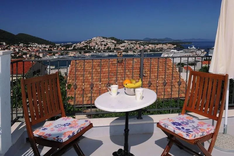 Nika Family Apartments - Basic Studio Apartment with External Terrace and Sea