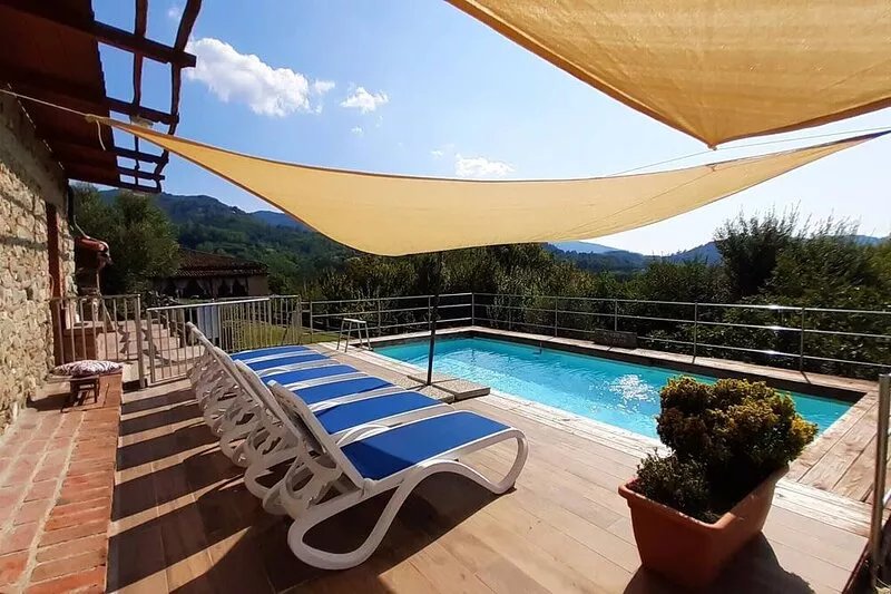 Marcione, character cottage, own pool, wonderful views, walk restaurant; WIFI!