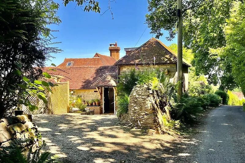 The Old Stables by Inspire Stays dot com - a cottage that sleeps 4 guests  in 2